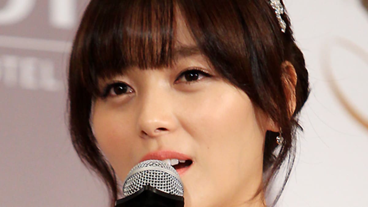 CELEB] Sunye is back as an independent wonder girl with solo EP 'Genuine