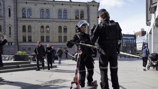 挪威议会大厦接获炸弹恐吓 警方加强保安