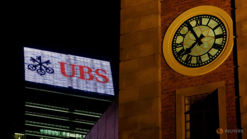 Hong Kong regulator fines UBS US$1.5 millon for compliance breaches Hong Kong regulator fines UBS US$1.5 millon for compliance breaches
