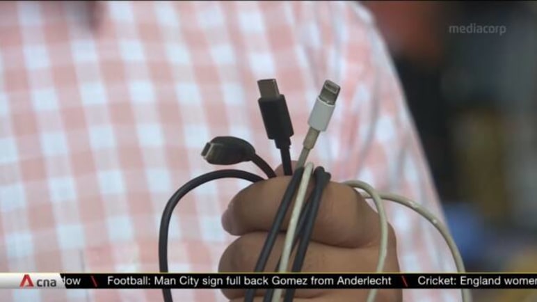 India moves towards mandating common charger for all mobile devices | Video