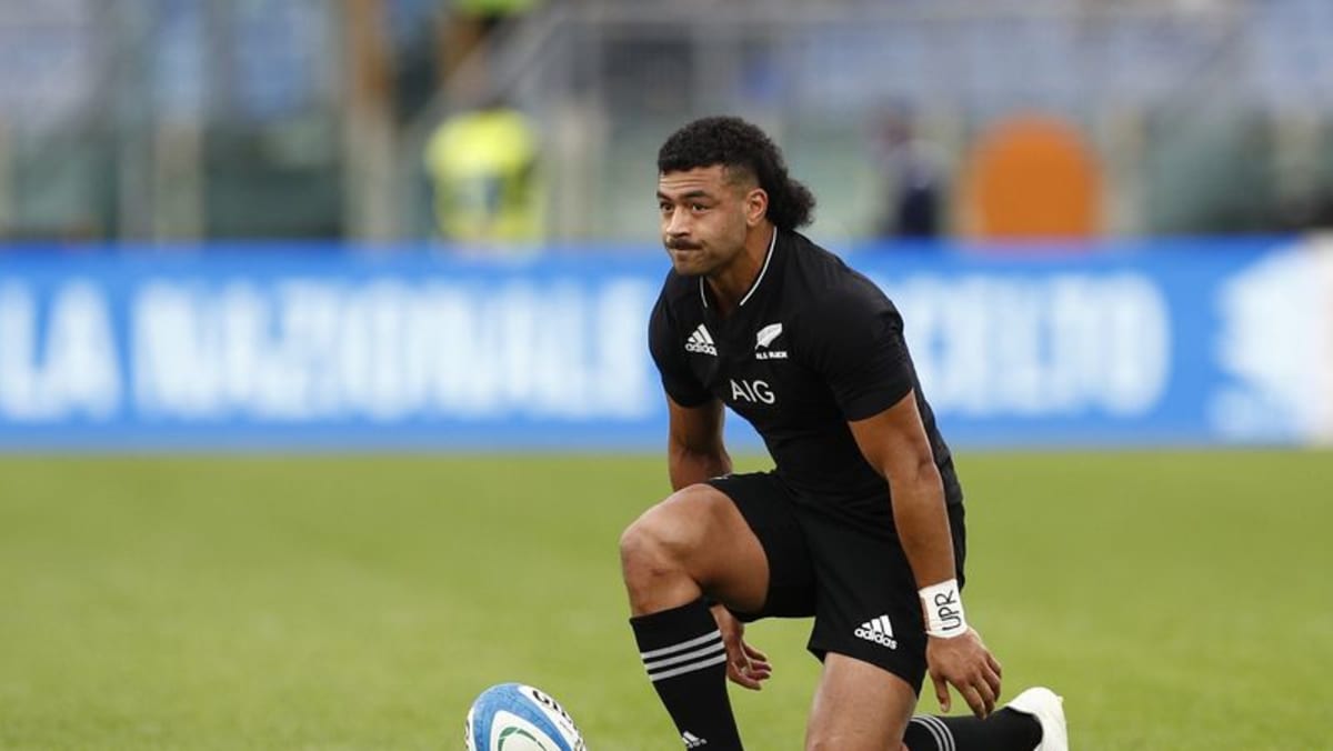 Morunga Rugby All Blacks block 'outside noise', focus on the job - Mo'unga - CNA