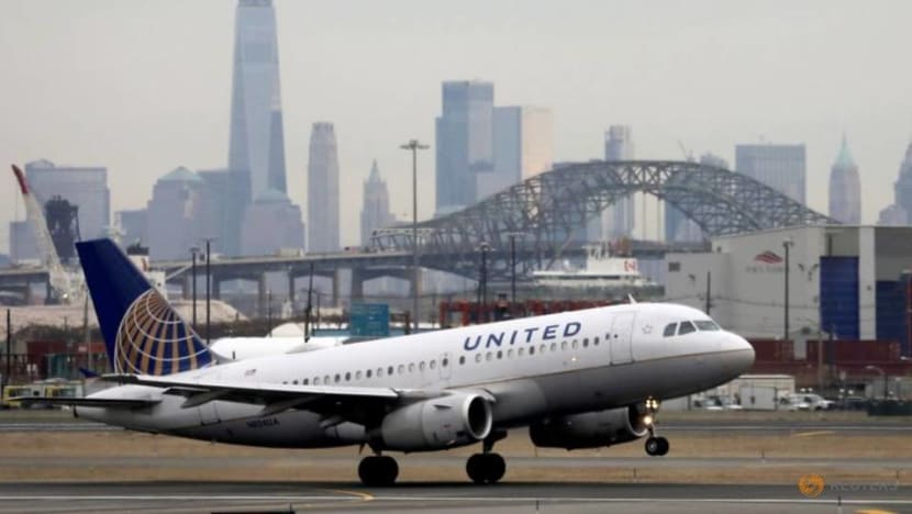 United Airlines, American halt non-stop flights to Shanghai
