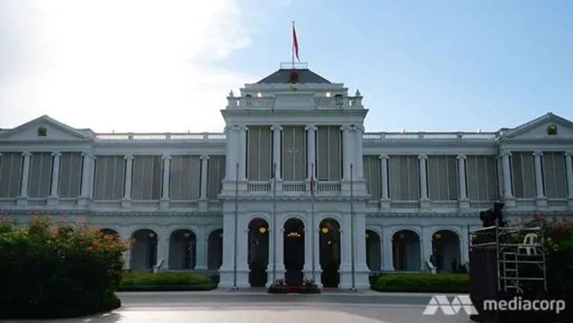 Rumah terbuka pertama Istana sejak COVID-19 raikan serentak Aidilfitri dan Hari Buruh Rumah terbuka pertama Istana sejak COVID-19 raikan serentak Aidilfitri dan Hari Buruh