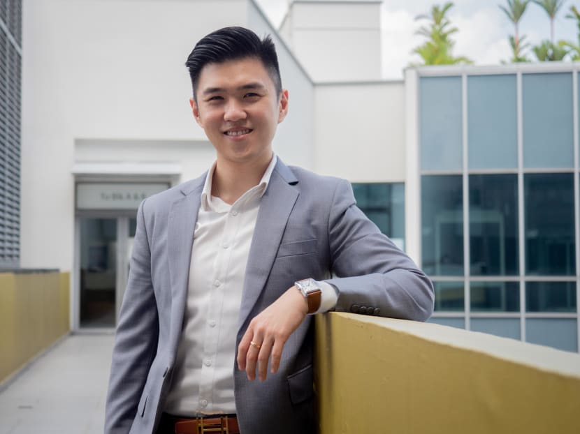 Mr Ang Yew Shen, formerly a part-time student at the Singapore University of Social Sciences, has donated a sum of money to fund cash rewards for the most-improved final-year full-time School of Business undergraduates there.