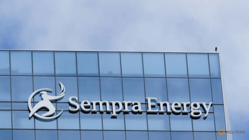 Exclusive: Mexico tacks on request to Sempra unit's LNG export permit, say sources Exclusive: Mexico tacks on request to Sempra unit's LNG export permit, say sources
