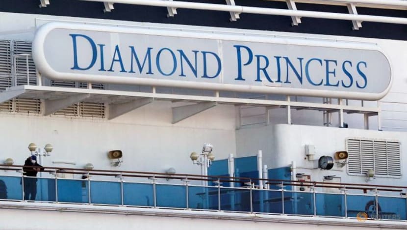 US to evacuate Americans as virus cases rise on quarantined ship in Japan US to evacuate Americans as virus cases rise on quarantined ship in Japan
