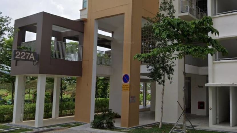 Police investigating 2 men for allegedly lodging false report about high-rise littering in Punggol Police investigating 2 men for allegedly lodging false report about high-rise littering in Punggol