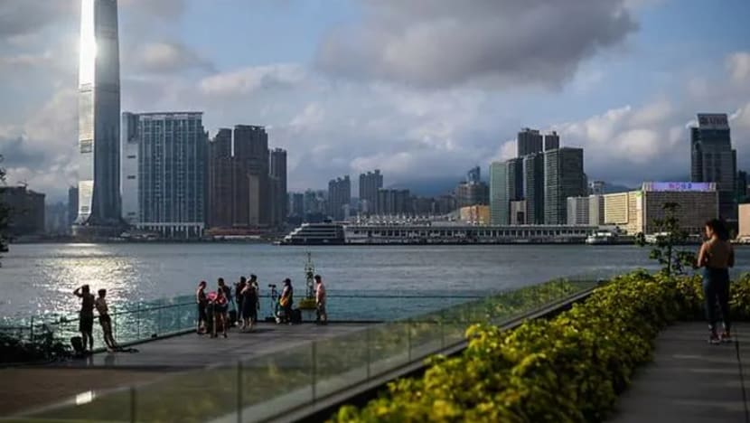 Hong Kong lanjutkan tempoh kuat kuasa jarak sosial