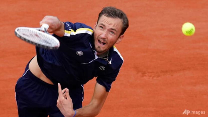 Tennis: Medvedev cruises into quarter-finals to continue new romance with clay Tennis: Medvedev cruises into quarter-finals to continue new romance with clay