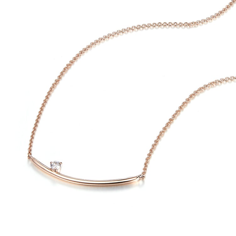 IUIGA Is Now Selling Diamond Necklaces Online Would You Buy Here s What You Need To Know Before Splashing Out 8days