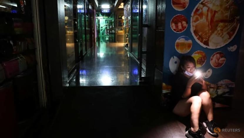 Taiwan power resumes after outage, TSMC hit by brief dip Taiwan power resumes after outage, TSMC hit by brief dip