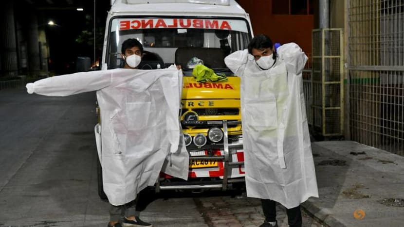 Braving COVID risks, Indian volunteers tend to the sick and the dead Braving COVID risks, Indian volunteers tend to the sick and the dead