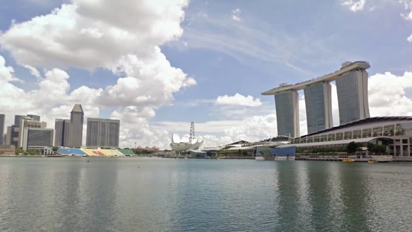 Police investigating after body of man found in Marina Reservoir Police investigating after body of man found in Marina Reservoir