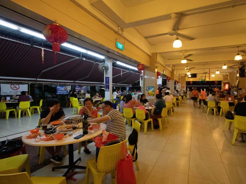 Customers of Keng Eng Kee Seafood restaurant, located at 124 Bukit Merah Lane, having their meals at around 7.45pm on Dec 15, 2020.