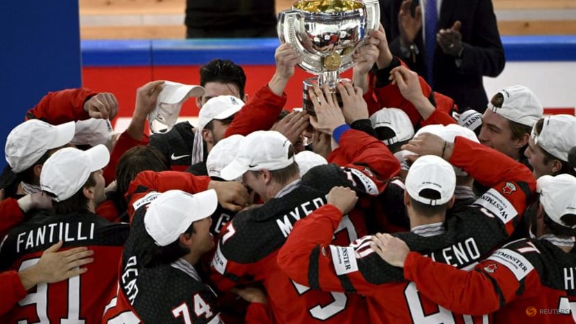 Ice Hockey-Canada defeat Germany to win World Championship gold