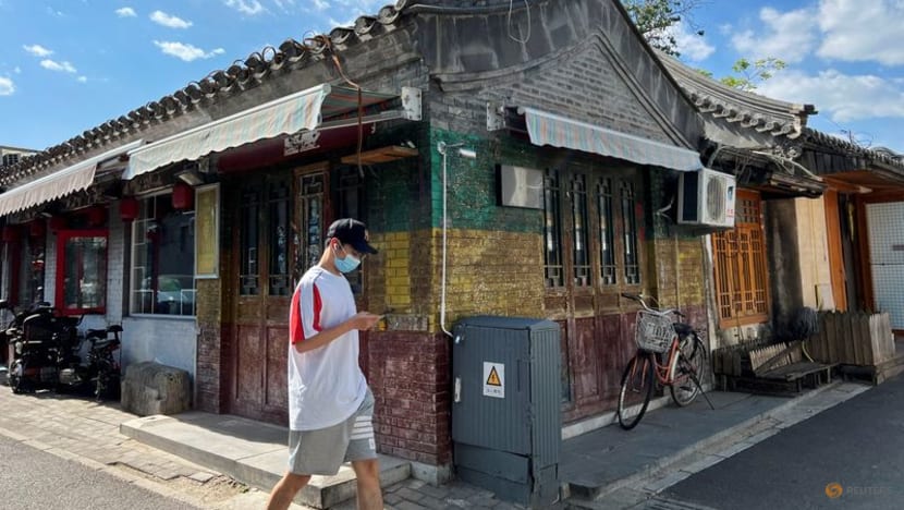 As Beijing tightens COVID-19 curbs, hard-hit Shanghai sees signs of life As Beijing tightens COVID-19 curbs, hard-hit Shanghai sees signs of life