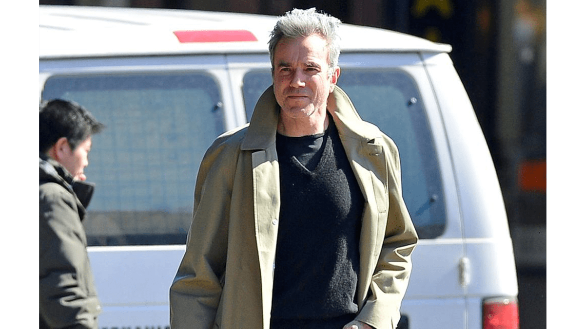 Daniel Day Lewis 'involved in every aspect' of Phantom Thread 8days