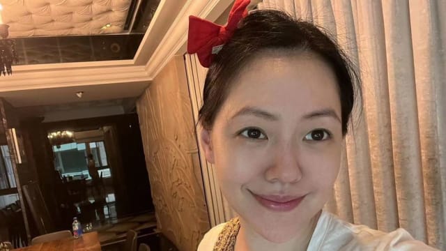东京旅游晒“丑”照　小S终于弃旧迎新！