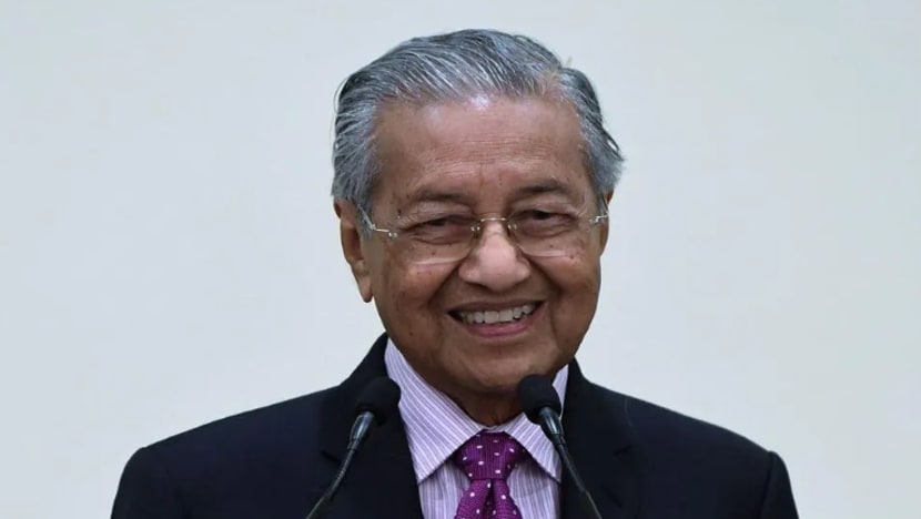 Dr Mahathir dibenar pulang selepas prosedur perubatan Dr Mahathir dibenar pulang selepas prosedur perubatan
