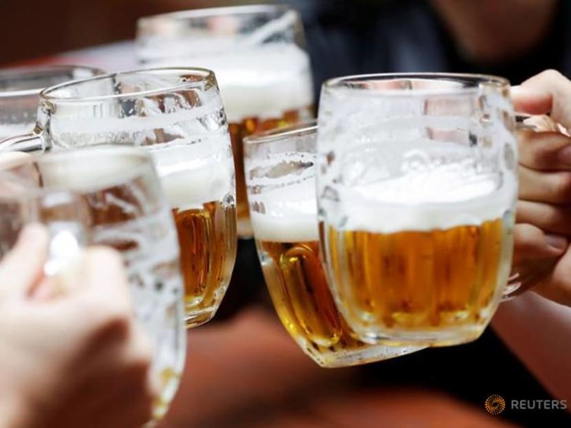 Thirsty Czechs return to beer gardens as COVID rules relaxed Thirsty Czechs return to beer gardens as COVID rules relaxed