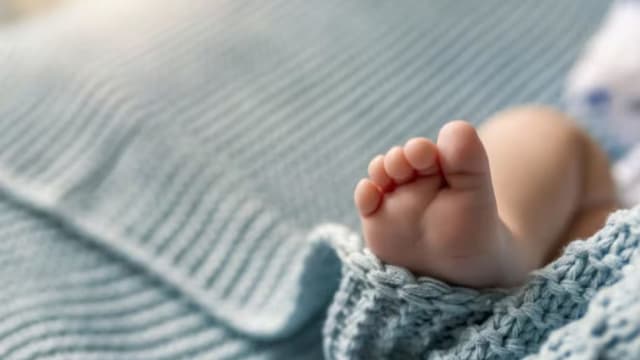 台湾女婴出世仅一个月 疑呛奶酿窒息