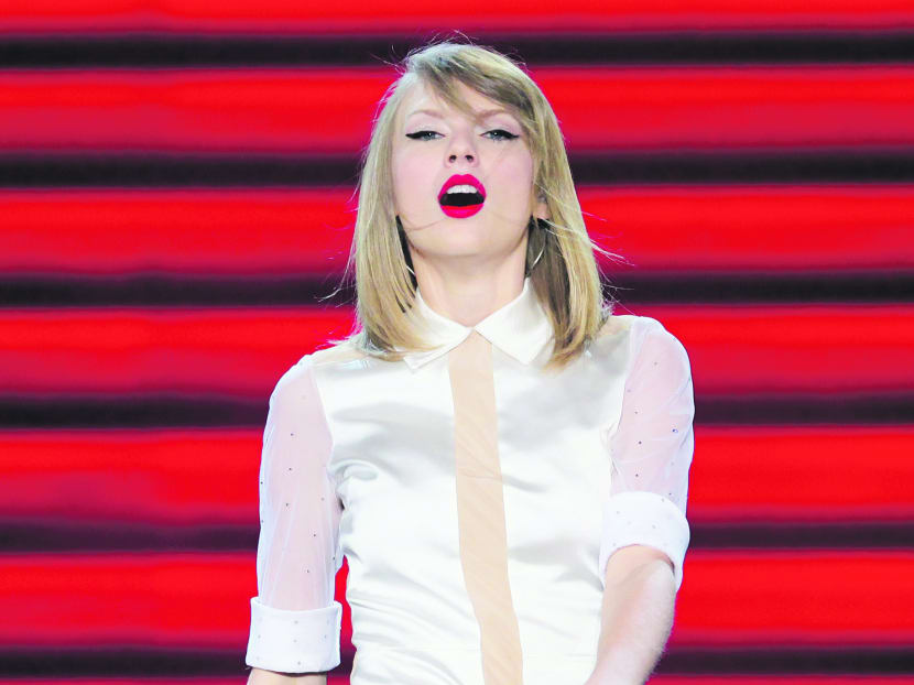 Taylor Swift Red Tour Concert | 3.5/5