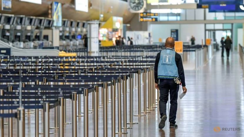 Sweden bans travellers from Norway over new COVID-19 variant Sweden bans travellers from Norway over new COVID-19 variant