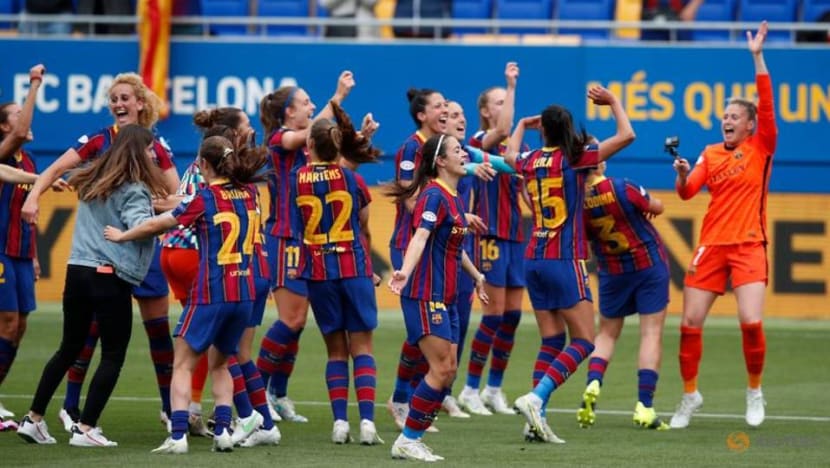 Soccer-Barcelona beat PSG to reach Women's Champions League final Soccer-Barcelona beat PSG to reach Women's Champions League final