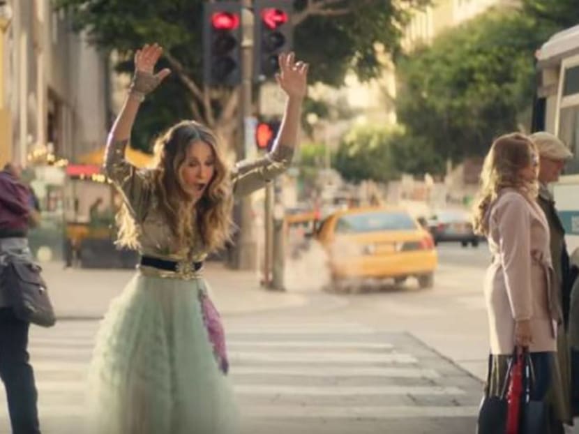 Sarah Jessica Parker returns on screen as Carrie Bradshaw... for 15 seconds Sarah Jessica Parker returns on screen as Carrie Bradshaw... for 15 seconds