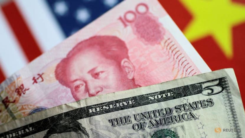 Chinese yuan falls to lowest level against dollar since August 2010 Chinese yuan falls to lowest level against dollar since August 2010