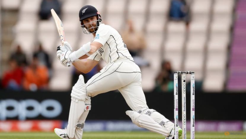 Cricket - Prolific Root replaces Williamson as top-ranked test batsman Cricket - Prolific Root replaces Williamson as top-ranked test batsman