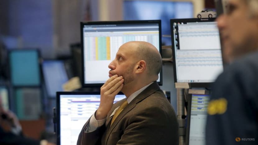 Stocks, yields slide after US jobs report as Omicron looms Stocks, yields slide after US jobs report as Omicron looms