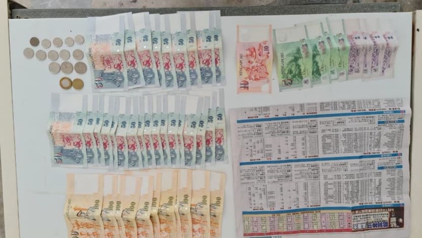 4 men arrested over illegal horse betting activities 4 men arrested over illegal horse betting activities