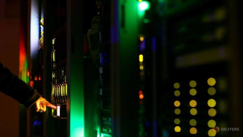 US lawmakers say it is time to boost privacy protections around cloud data US lawmakers say it is time to boost privacy protections around cloud data