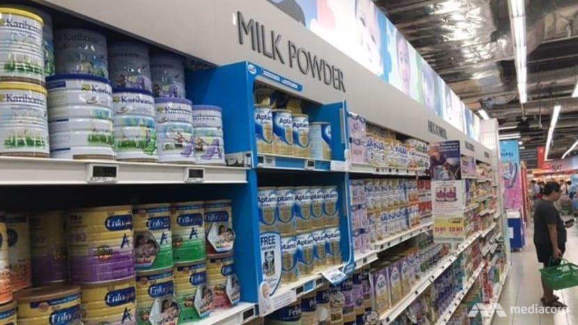 Sesetengah ibu bapa S'pura masih beli susu tepung di Johor meski terdapat produk tiruan