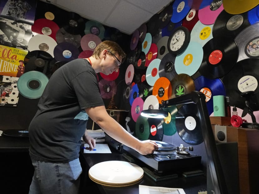 Manufacturers struggle to keep pace with vinyl record demand - CNA Lifestyle