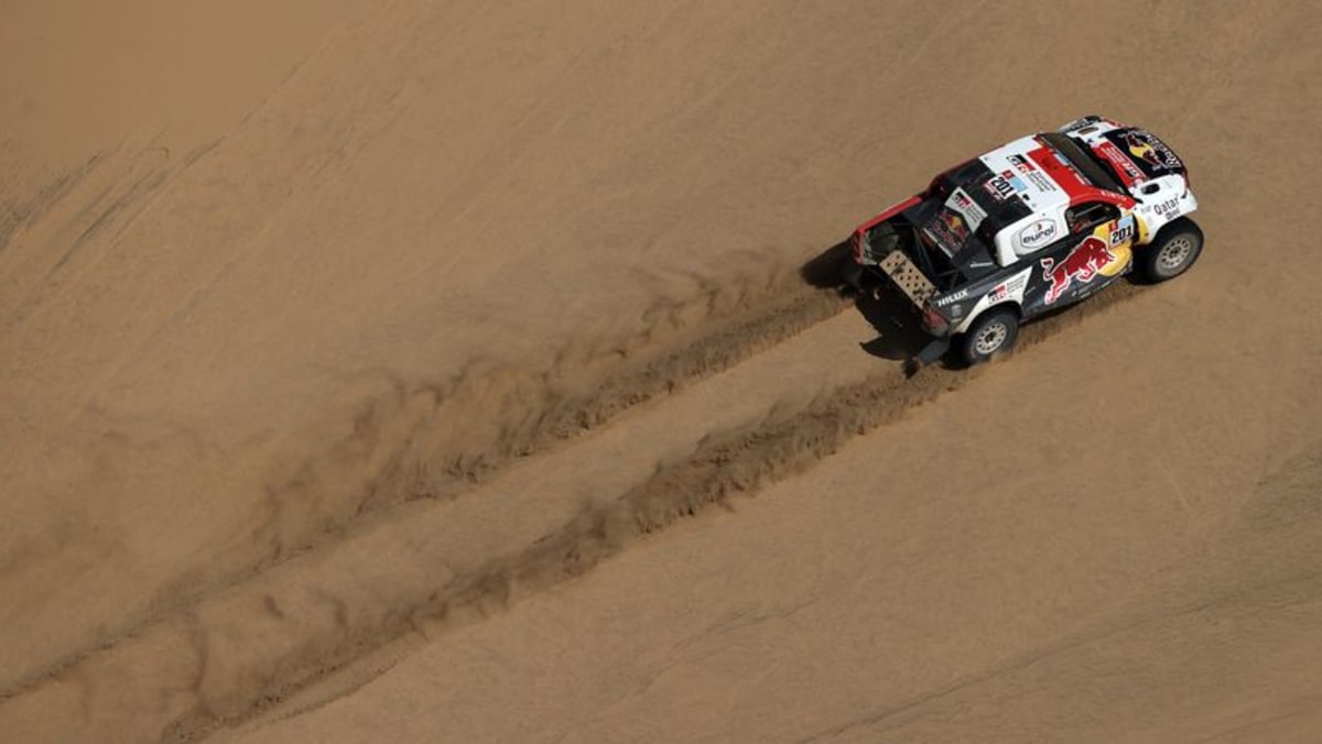 Rallying-Al Attiyah di ambang kemenangan keempatnya di Dakar