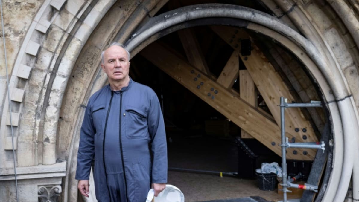 French ex-army chief in charge of Notre-Dame rebuild dies