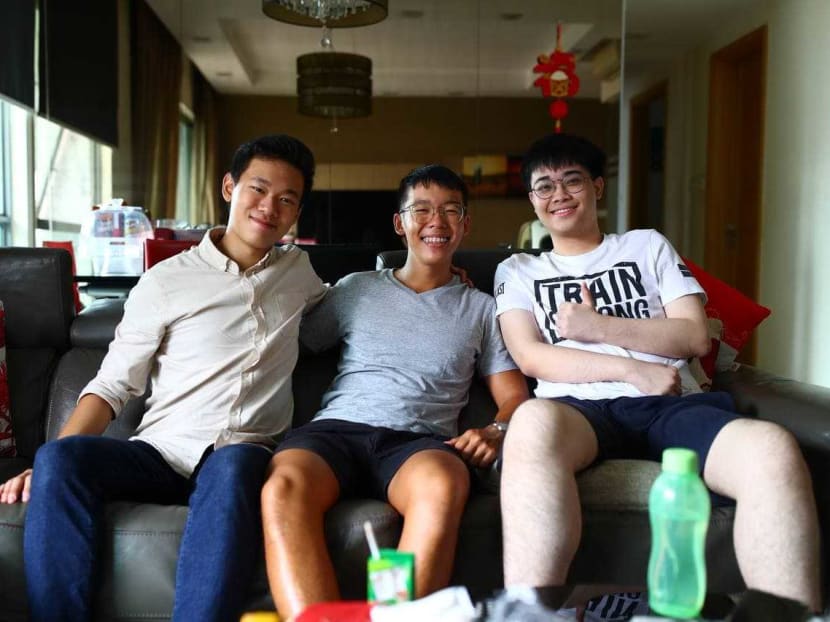 (From left to right): Mr Ong Tsien Jin, Mr Ian Chan and Mr Goh Wei Han at Mr Goh’s house