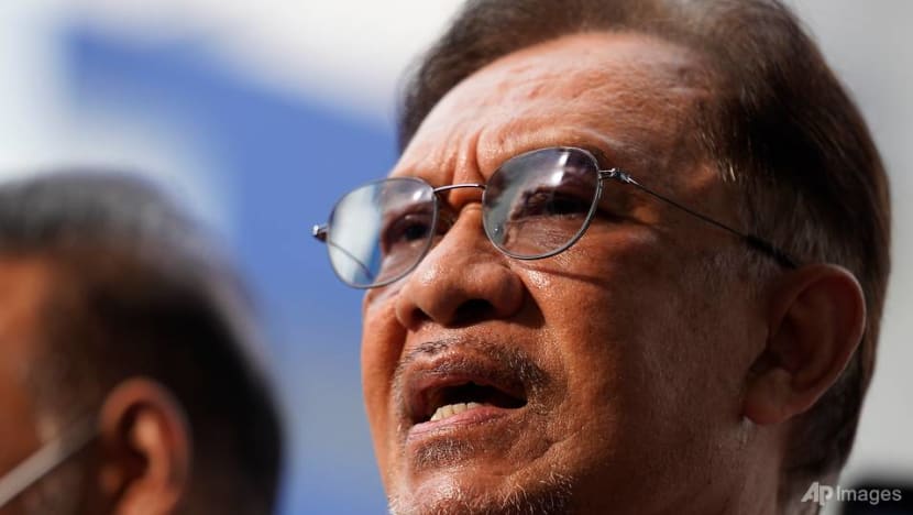 Anwar calls for bipartisan effort in upcoming Malaysia budget to implement strategies against COVID-19