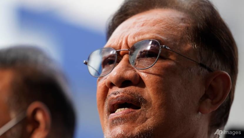 Anwar calls for bipartisan effort in upcoming Malaysia budget to implement strategies against COVID-19 Anwar calls for bipartisan effort in upcoming Malaysia budget to implement strategies against COVID-19