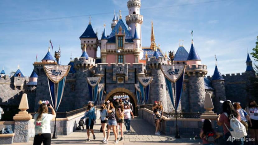 California adds vacation incentive to spur COVID-19 vaccinations California adds vacation incentive to spur COVID-19 vaccinations