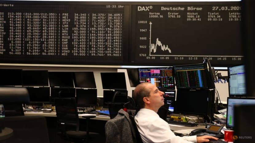 US, European shares advance as euro dives to lowest since 2017 US, European shares advance as euro dives to lowest since 2017