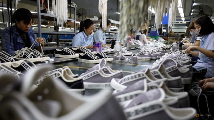Vietnam deputy PM says realising 2022 growth target a 'huge challenge' Vietnam deputy PM says realising 2022 growth target a 'huge challenge'