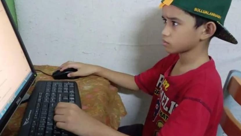 Baru 11 tahun, kanak-kanak Malaysia ini berniaga di Shopee demi beli keperluan pembelajaran online