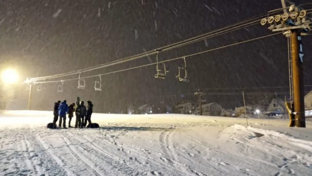 日本长野县发生雪崩 两名外国滑雪者无生命迹象