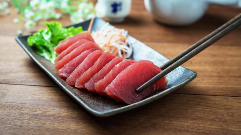 How do food outlets and delivery providers ensure that raw fish is safe to consume? How do food outlets and delivery providers ensure that raw fish is safe to consume?