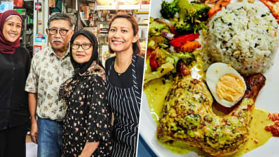Hard-To-Find Nasi Ulam With Spiced Chicken At Hip Hawker Stall In Amoy St Food Centre