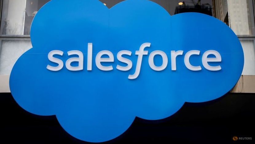Activist Elliott to nominate directors at Salesforce -sources Activist Elliott to nominate directors at Salesforce -sources