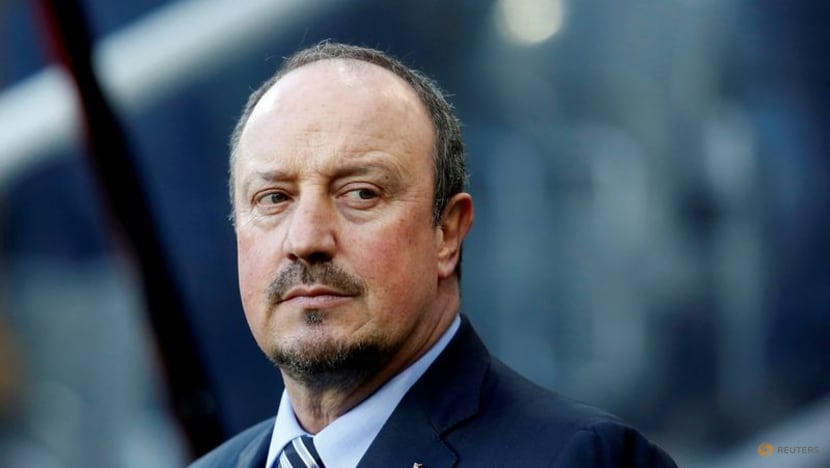 Soccer-Benitez says no more nerves at Goodison, hails Everton fans after win Soccer-Benitez says no more nerves at Goodison, hails Everton fans after win